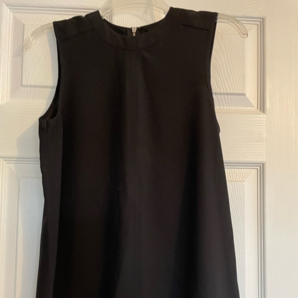 Paper Crane black dressy sleeveless top size small